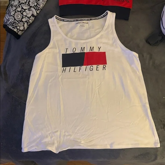 Tried on once. No stains or flaws. Can be tied on the side. - Picture 2 of 3